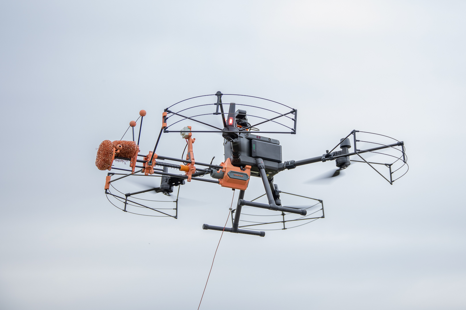 Drone DJI équipé de la perche Volta