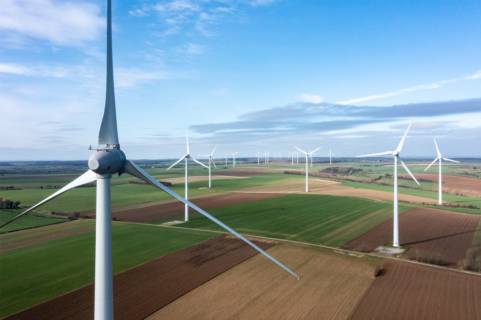 Batiwen : Des drones qui prennent soin des éoliennes